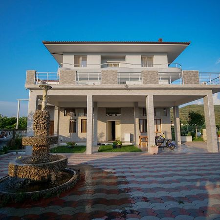 Hanna & Solei Hotel 베라트 외부 사진