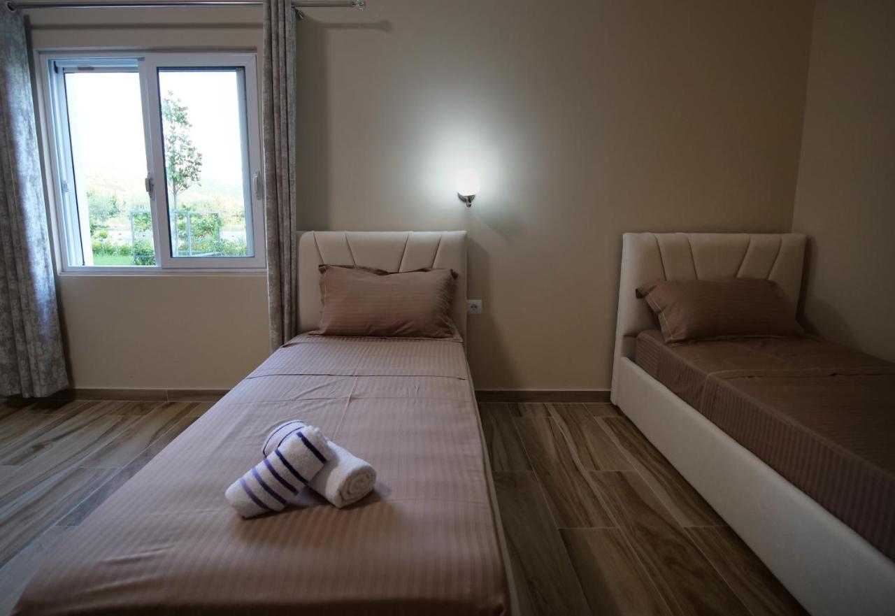 Hanna & Solei Hotel 베라트 외부 사진