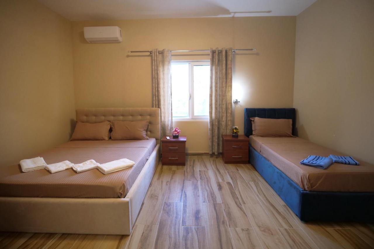 Hanna & Solei Hotel 베라트 외부 사진